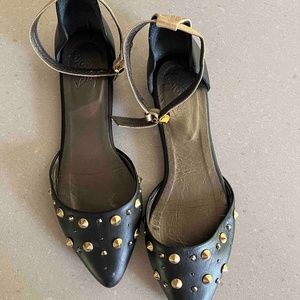 Veley black leather flats with gold ankle strap